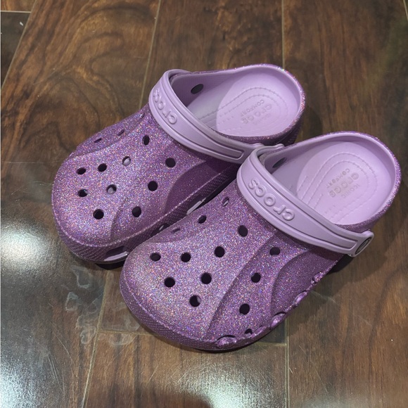 Crocks - Picture 1 of 1